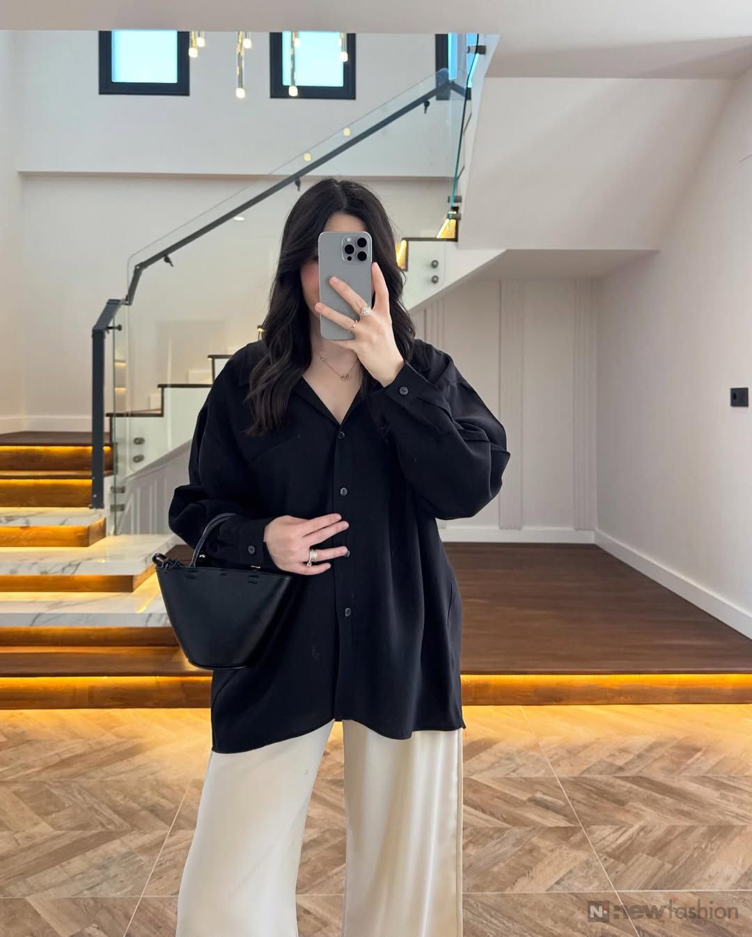 شفرة الأناقة الفارهة: الأنسومبل الذي يهمس بالتميز